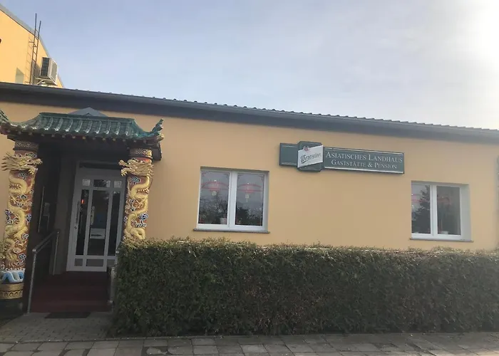 Pensionat Asiatisches 3*