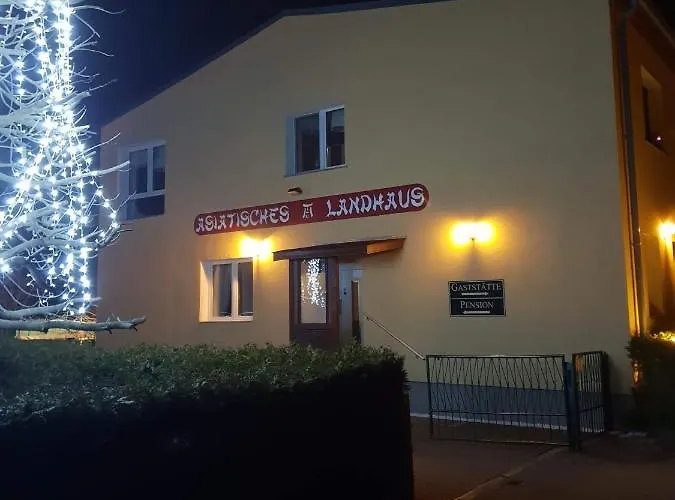 Pensionat Asiatisches