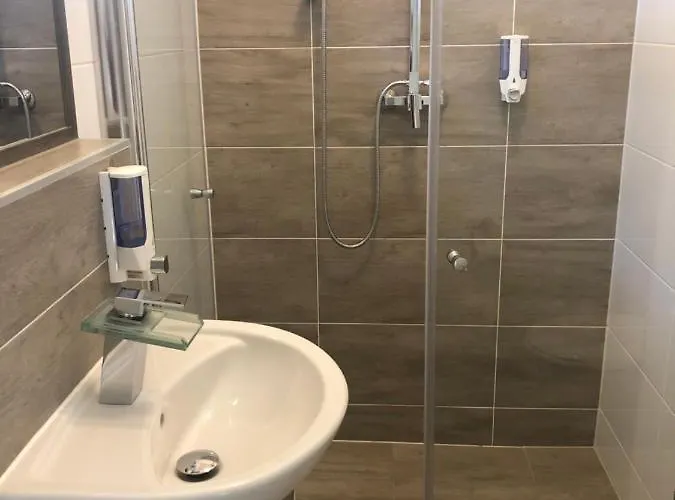 Pensionat Asiatisches Braunsbedra