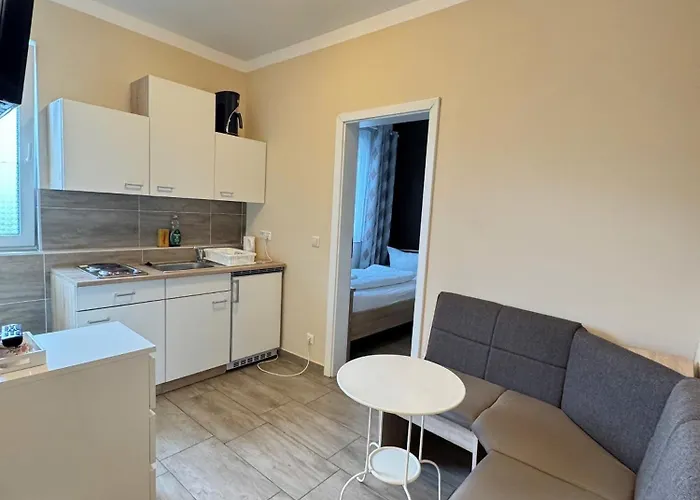 Asiatisches 3* Braunsbedra