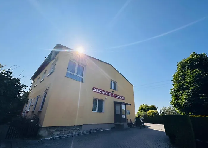 Asiatisches Pensionat Braunsbedra